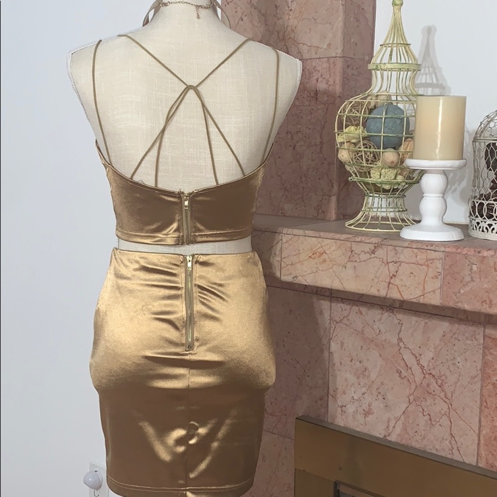 Mini Skirt 2 Piece - Picture 2 of 2